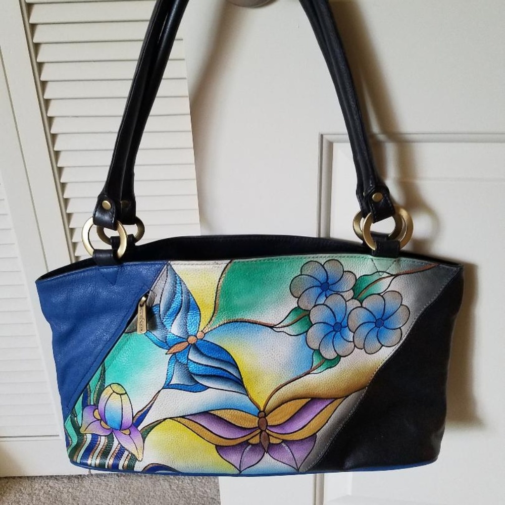 Anuschka Hand Painted handbag w/accessories